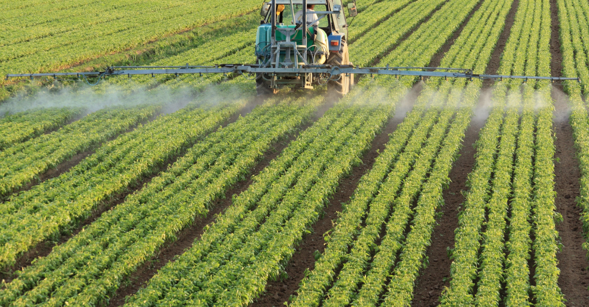 Fertilizante no Brasil: cenário da importação e logística no comércio exterior.