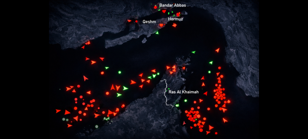 Reabertura do Estreito de Ormuz pelo Irã durante cessar-fogo impacta logística global e transporte marítimo de petróleo